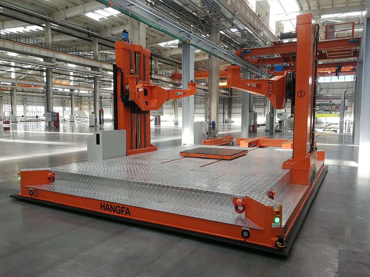 Application of 13t heavy-duty omnidirectional vehicle in automatic assembly line of bogie frame-3