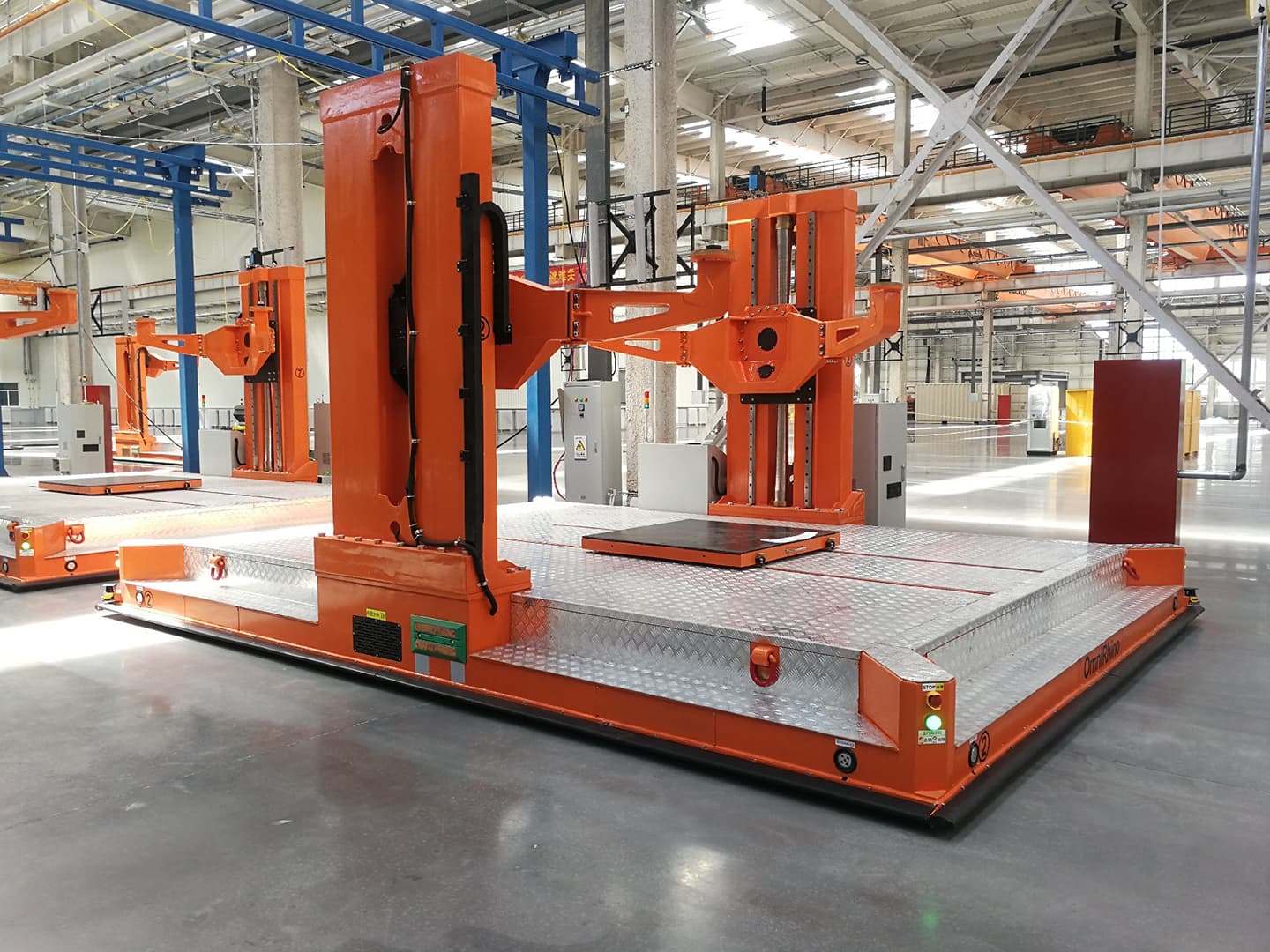 Application of 13t heavy-duty omnidirectional vehicle in automatic assembly line of bogie frame-4
