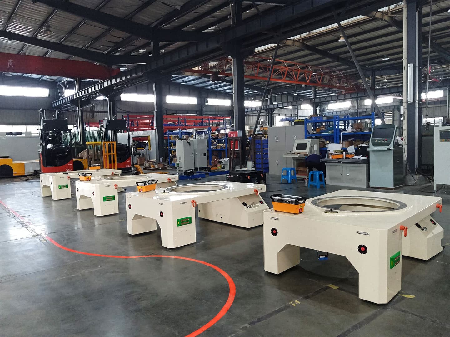 Application of 1.2t heavy-duty AGV for automatic transportation of products-0