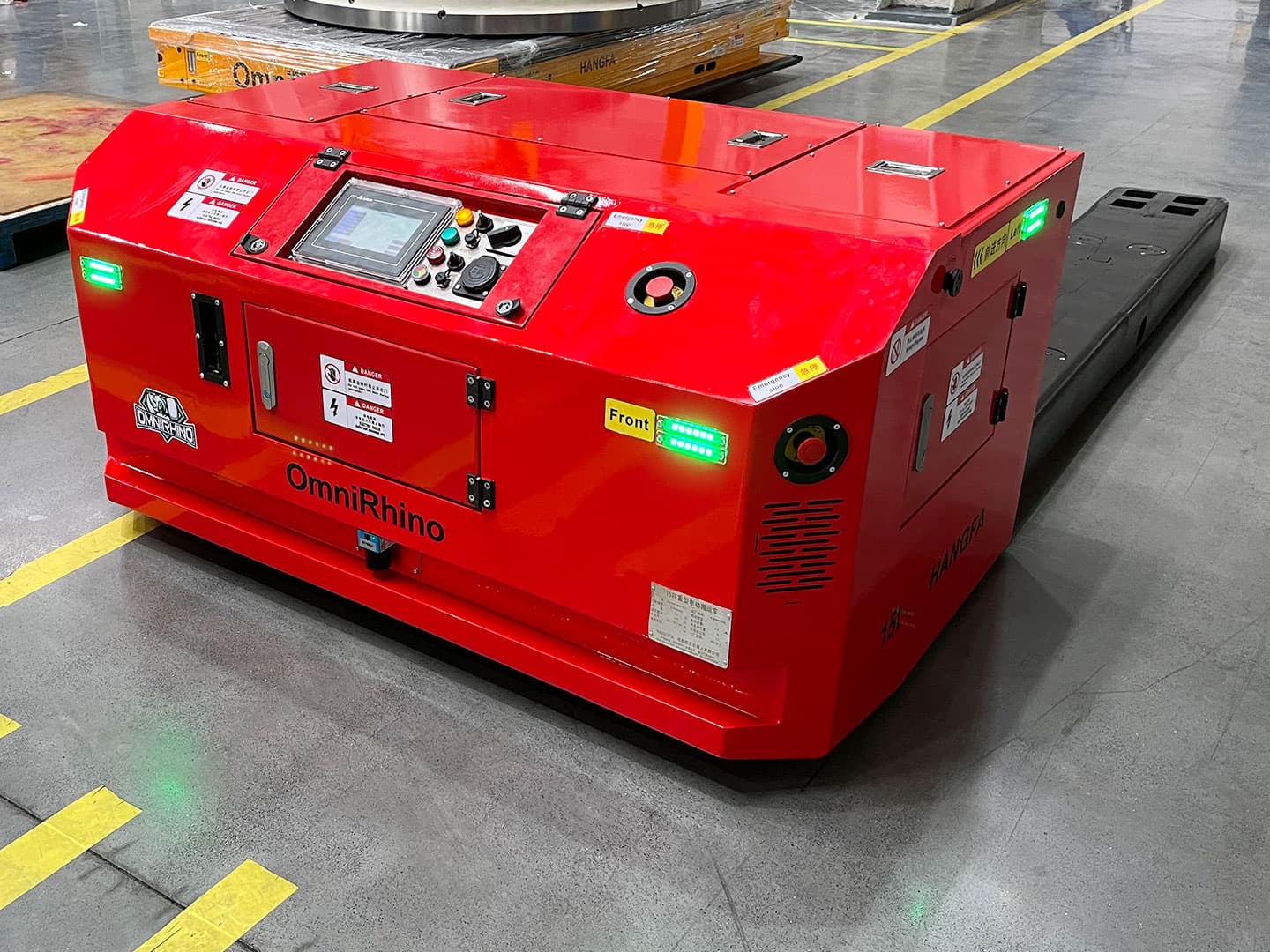 Application of 15-ton Heavy-Duty Electric Forklift in Material Handling-0