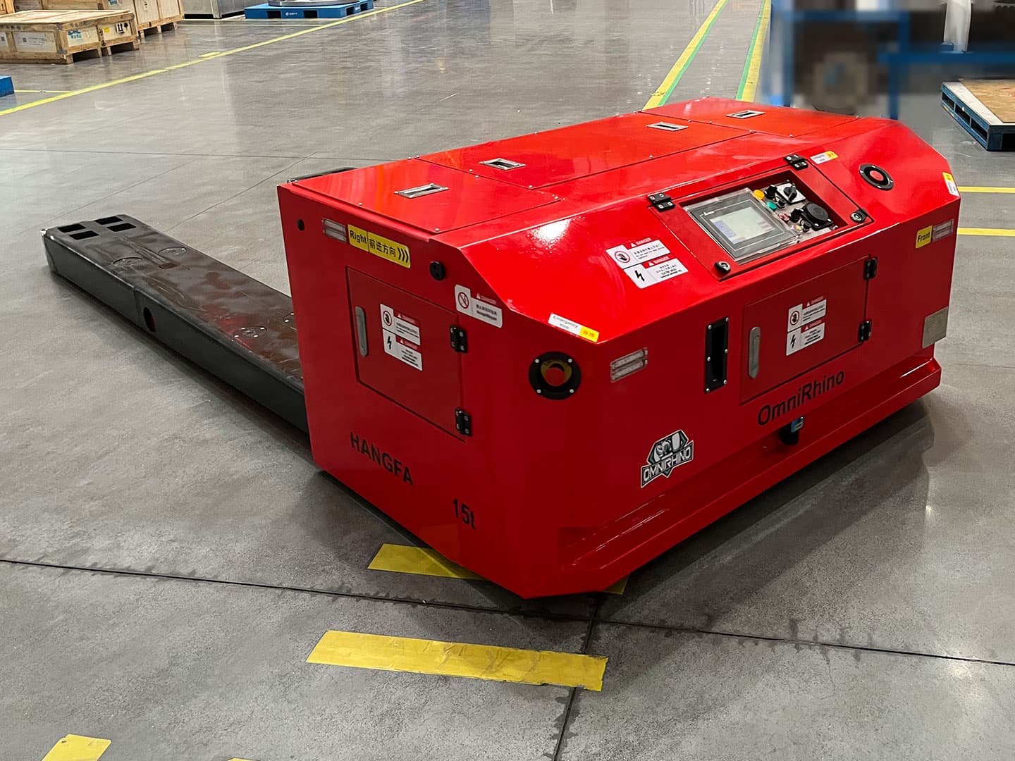 Application of 15-ton Heavy-Duty Electric Forklift in Material Handling-1