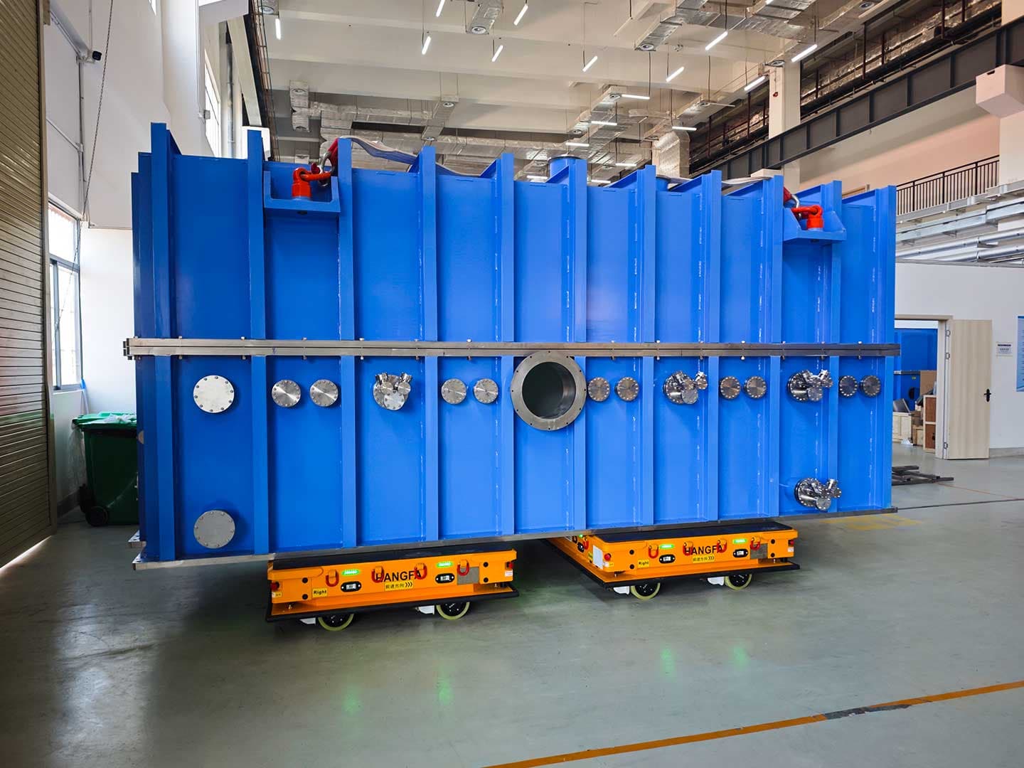 12t Tandem AGV for Component Transportation-2