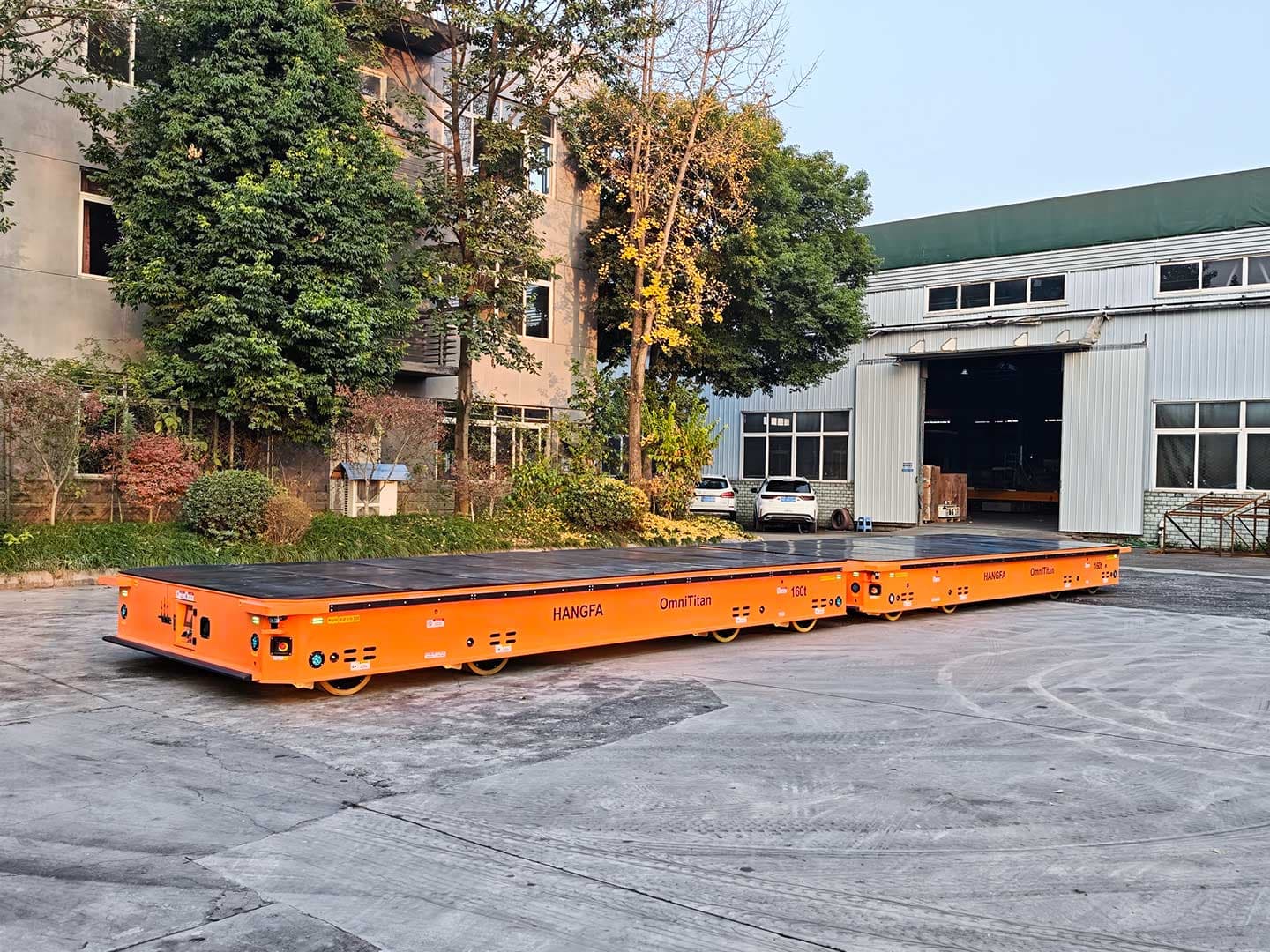 160-Ton Dual-Vehicle Coordinated Transport for Component Handling-0
