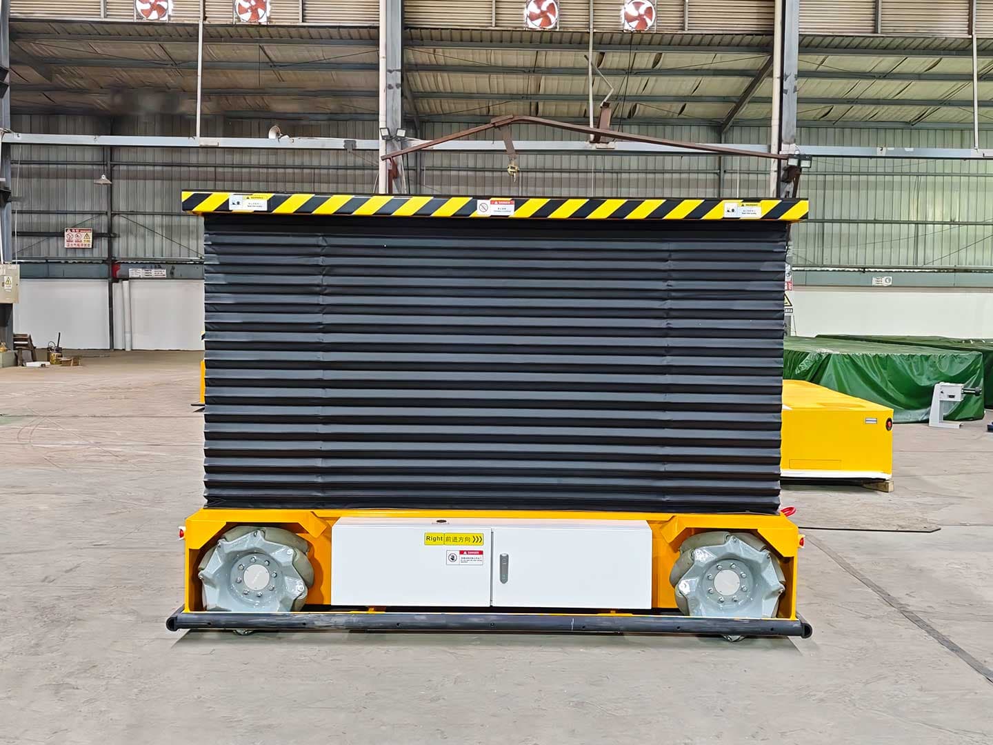 5t Omni-directional AGV for Under-Vehicle Lifting and Component Transfer-1