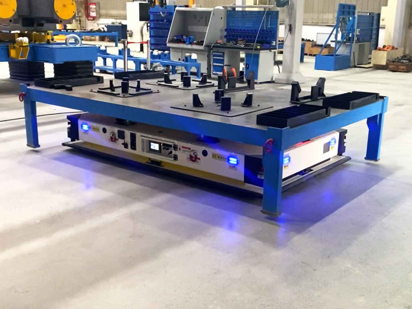 Application of 5-ton latent lifting heavy-duty AGV in automated transportation in the workshop-2