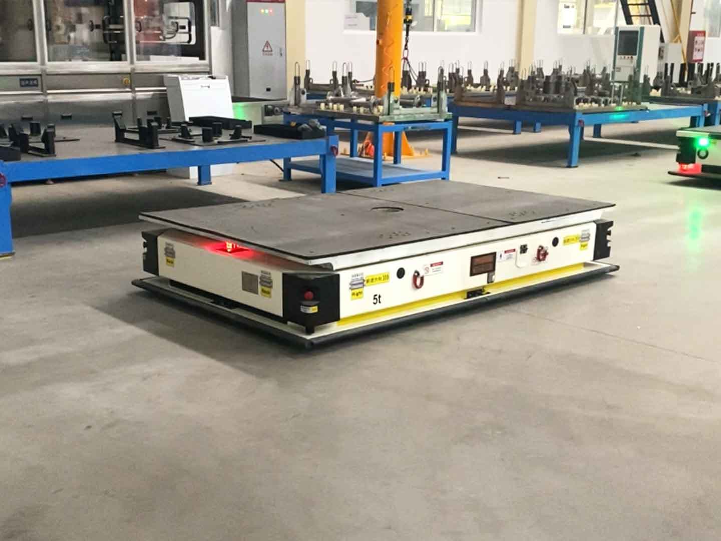 Application of 5-ton latent lifting heavy-duty AGV in automated transportation in the workshop-3