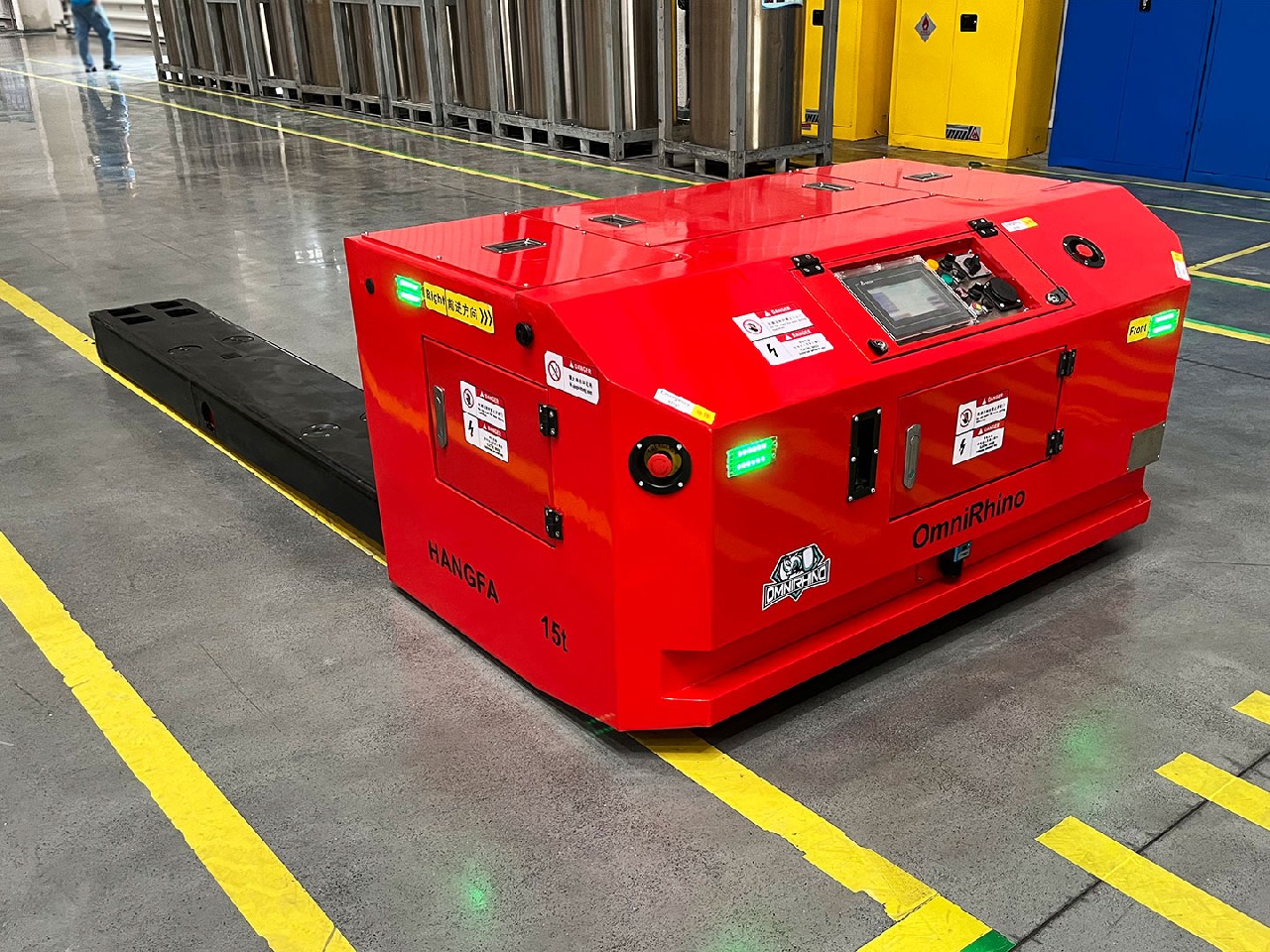 Application of 15-ton Heavy-Duty Electric Forklift in Material Handling