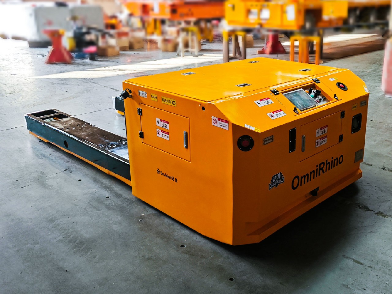 Application of 30t Heavy-Duty Electric Handling Forklift in Material Transportation
